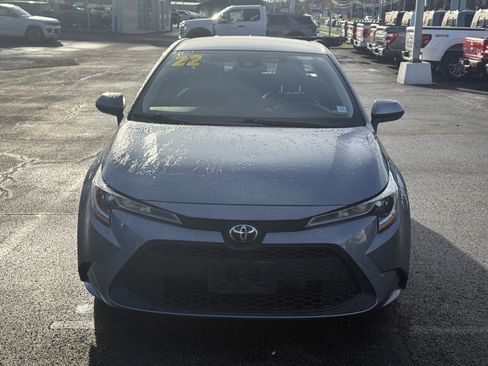 Used 2022 Toyota Corolla LE image 6