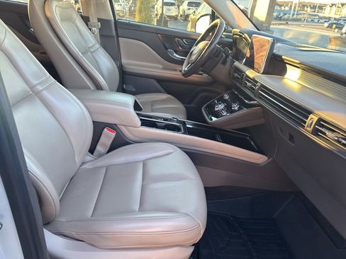 Used 2020 Lincoln Corsair FWD w/ Equipment Group 101A image 14