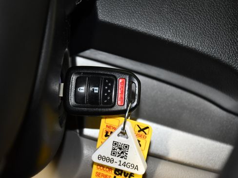 Used 2014 Honda CR-V LX image 24