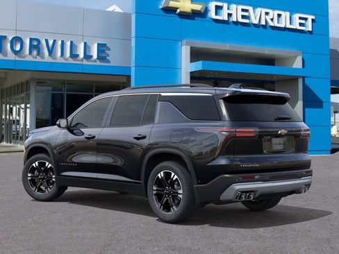 New 2027 Chevrolet Traverse LT w/ Sun and Wheel Package FWD image 3
