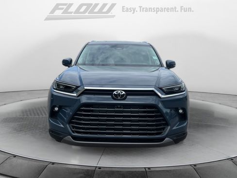 New 2026 Toyota Grand Highlander Limited FWD image 2