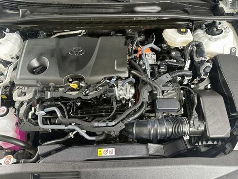 Used 2025 Toyota Camry LE FWD image 28