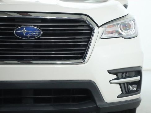 Used 2019 Subaru Ascent Limited w/ Popular Package #3 image 7