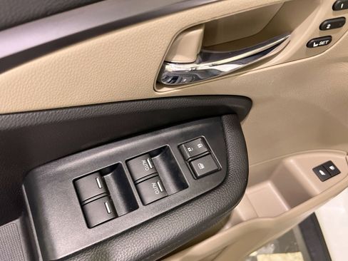 Used 2022 Honda Pilot EX-L image 32