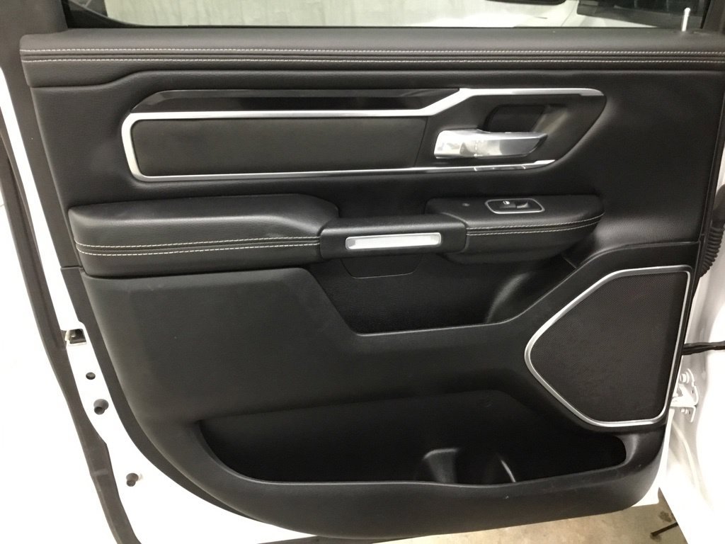 Used 2021 RAM 1500 Laramie w/ Sport Appearance Package AWD/4WD image 35