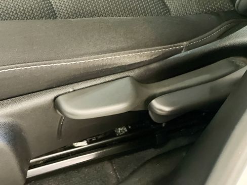 Used 2023 Chevrolet Colorado LT w/ LT Convenience Package image 15