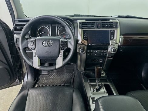 Used 2020 Toyota 4Runner Limited image 17