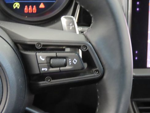 Certified 2026 Porsche Macan AWD/4WD image 21