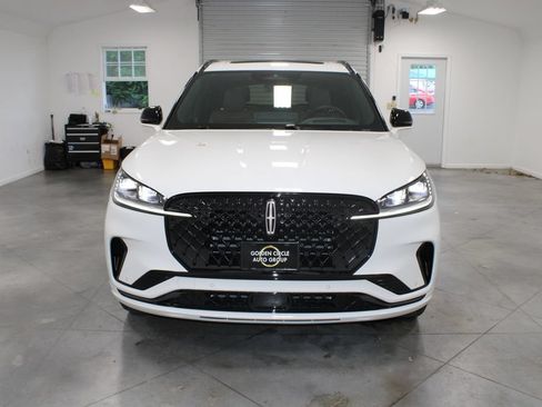 New 2026 Lincoln Aviator Reserve AWD/4WD image 2