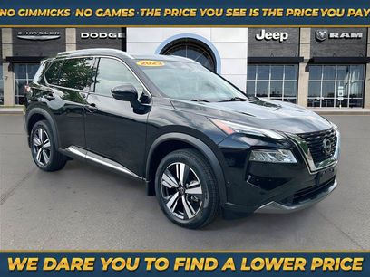 Used 2023 Nissan Rogue SL w/ SL Premium Package