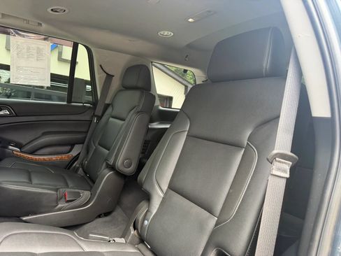 Used 2020 Chevrolet Tahoe Premier AWD/4WD image 37