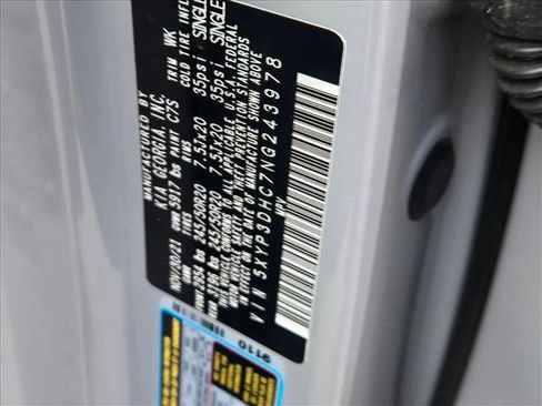 Used 2022 Kia Telluride EX w/ EX Premium Package image 23