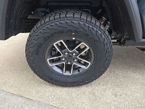 New 2026 Jeep Gladiator Mojave image 31