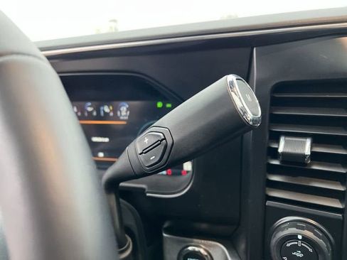 Used 2024 Ford F250 Platinum AWD/4WD image 16