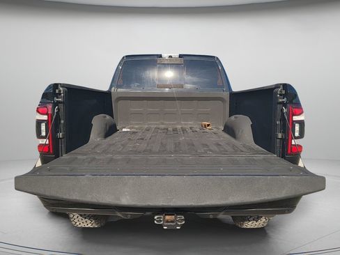 Used 2020 RAM 2500 Laramie w/ Night Edition image 26