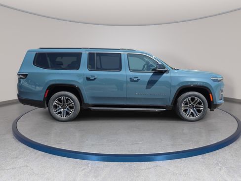 New 2026 Jeep Grand Wagoneer L 4WD image 4