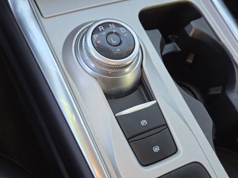 Certified 2022 Ford Explorer XLT w/ Equipment Group 202A image 24