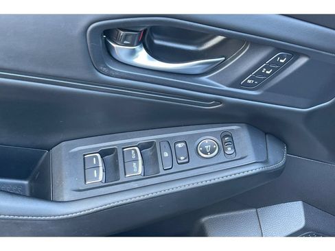 Used 2023 Honda Accord Sport image 12