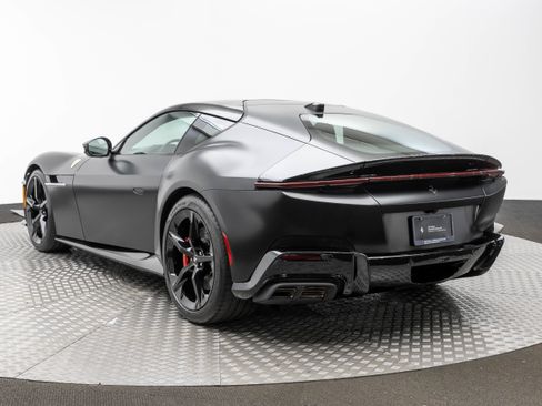Used 2026 Ferrari 12Cilindri RWD image 3