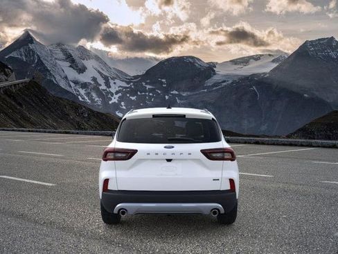 New 2024 Ford Escape SE FWD image 5