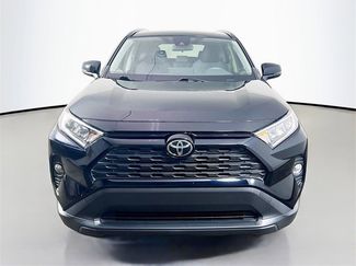 Used 2020 Toyota RAV4 XLE video 2