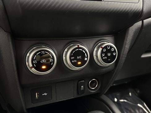 Used 2021 Mitsubishi Outlander Sport S image 15