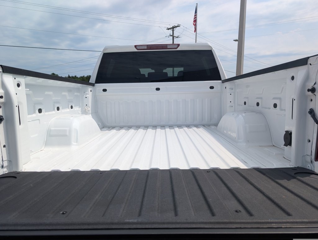 Used 2025 Chevrolet Silverado 1500 RST AWD/4WD image 28