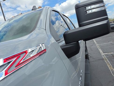 Used 2024 Chevrolet Silverado 2500 LT w/ All Star Edition AWD/4WD image 10