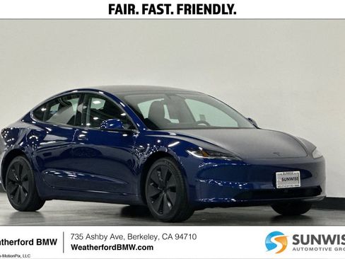 Used 2026 Tesla Model 3 RWD image 1