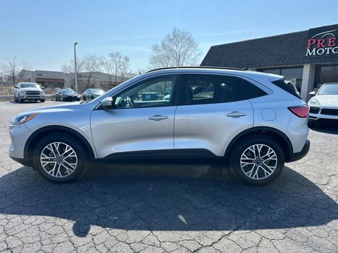 Used 2020 Ford Escape SEL image 2