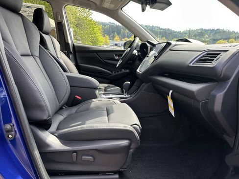 New 2026 Subaru Ascent Limited AWD/4WD image 16