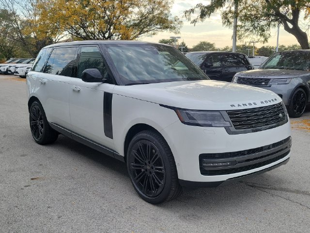 New 2027 Land Rover Range Rover Long Wheelbase SE AWD/4WD image 3