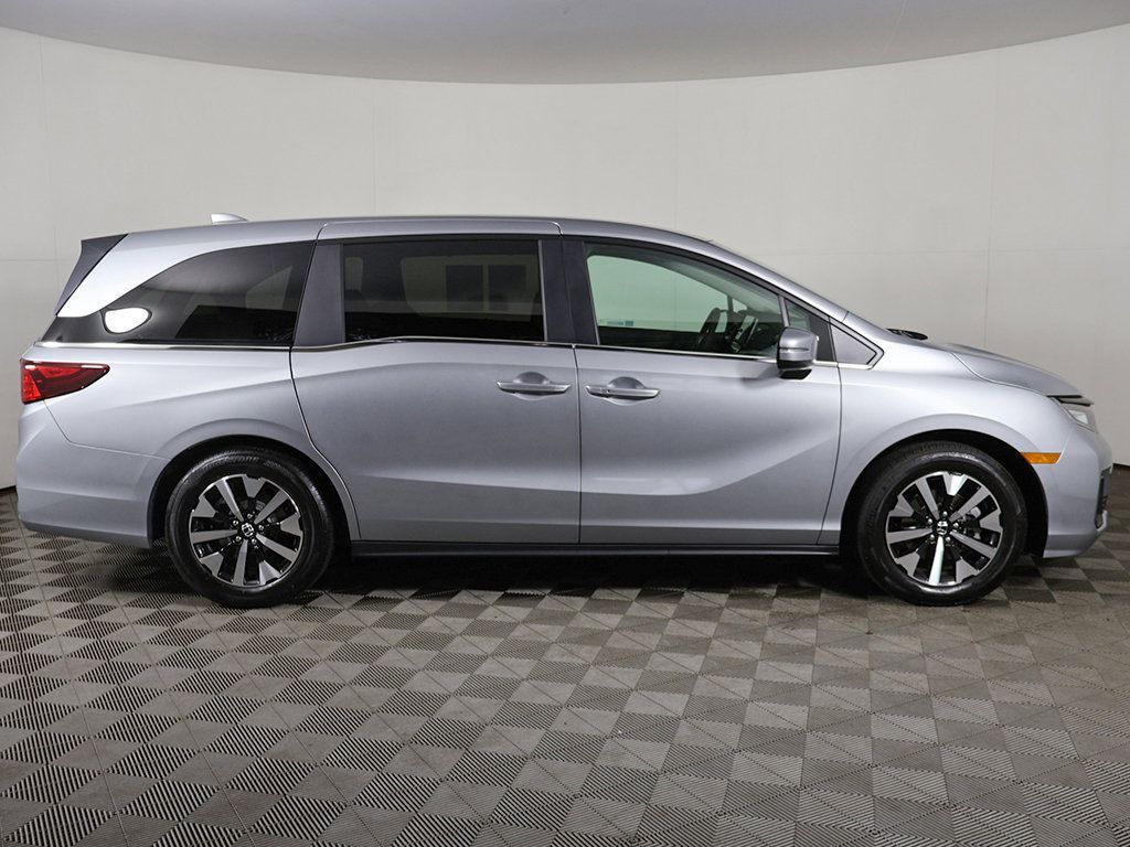Certified 2026 Honda Odyssey EX-L image 19