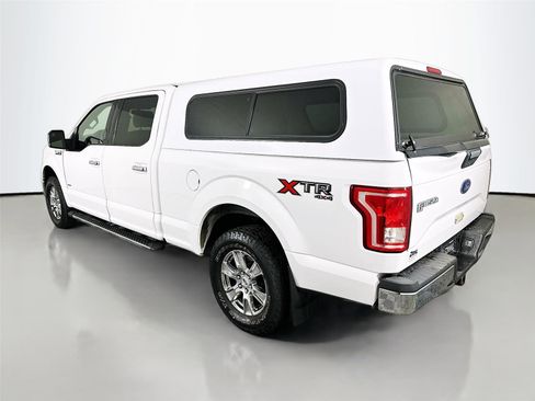 Used 2015 Ford F150 XLT w/ XTR Package image 5