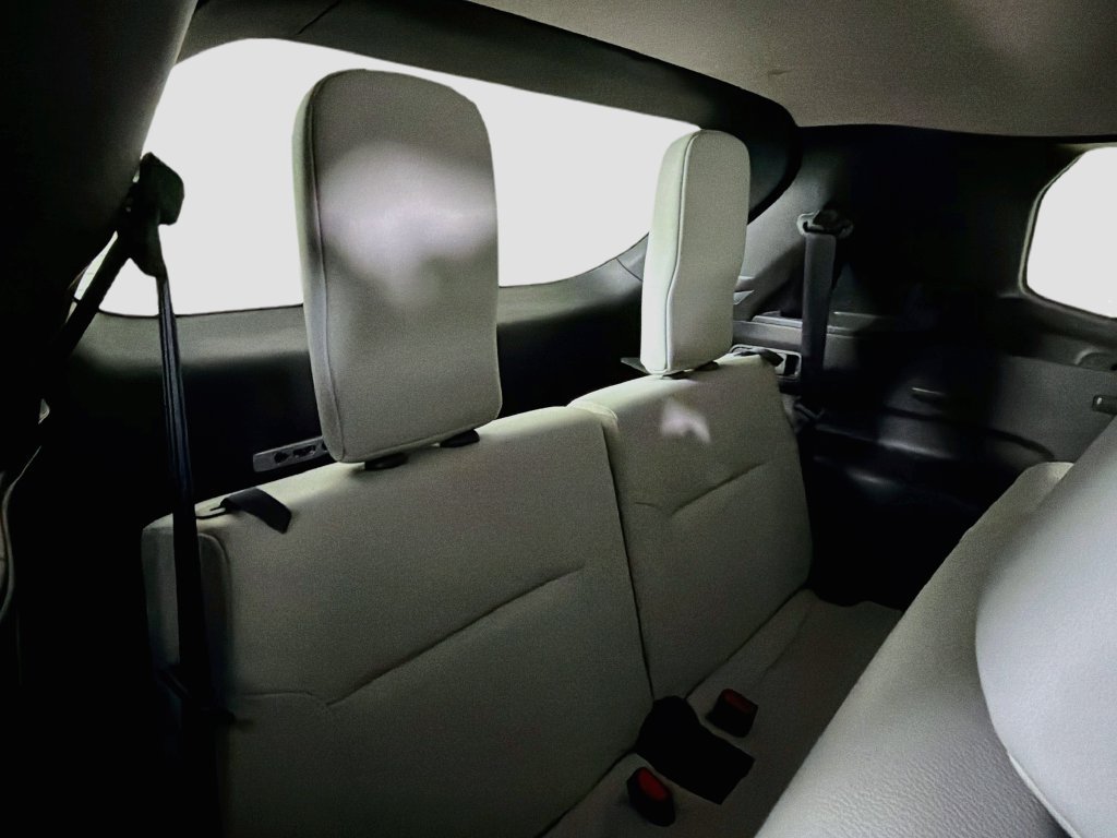 Used 2023 Mitsubishi Outlander SEL FWD image 24