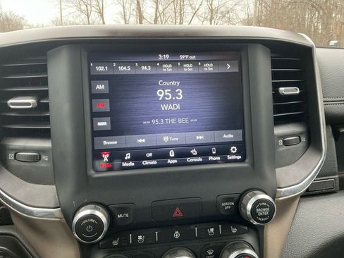 Used 2021 RAM 1500 Laramie image 18