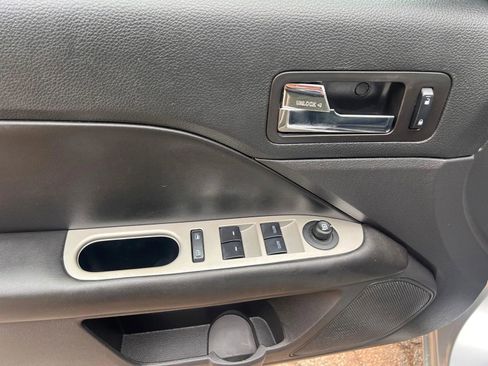 Used 2012 Ford Fusion SEL FWD image 8
