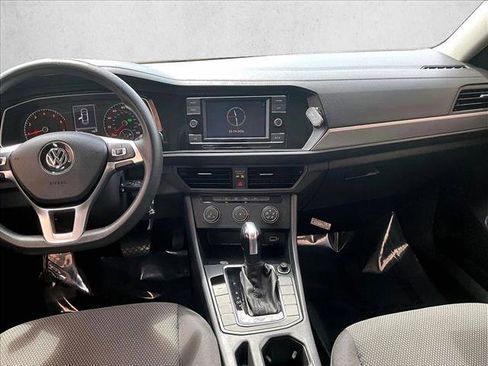 Used 2019 Volkswagen Jetta S w/ Driver Assistance Package FWD image 8