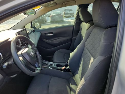Used 2021 Toyota Corolla LE image 13