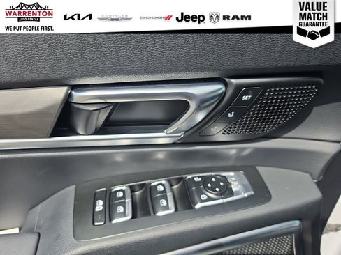 Used 2023 Kia Telluride SX Prestige X-Line AWD/4WD image 12