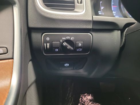 Used 2016 Volvo S60 T5 Inscription Platinum AWD/4WD image 23