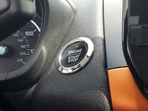 Used 2018 Ford EcoSport SES AWD/4WD image 32