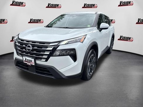 Certified 2026 Nissan Rogue SV AWD/4WD image 1