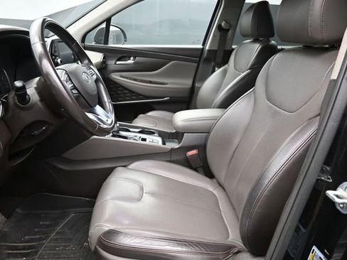 Used 2019 Hyundai Santa Fe Limited FWD image 11