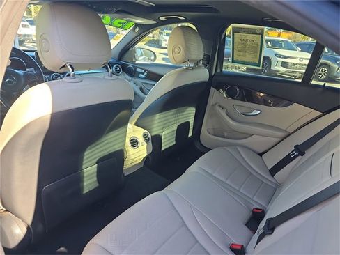 Used 2018 Mercedes-Benz C 300 Sedan image 8
