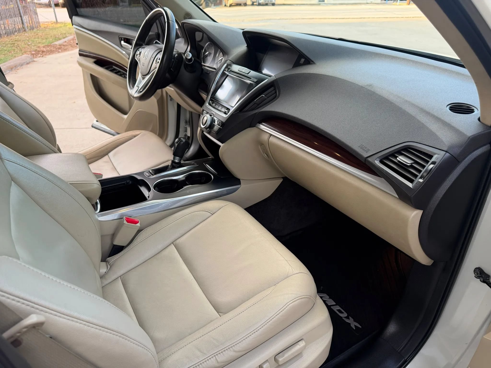 Used 2014 Acura MDX w/ Technology Package AWD/4WD image 10
