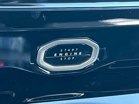 New 2026 Jeep Grand Cherokee L Limited AWD/4WD image 32