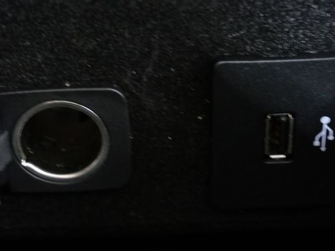 Used 2018 Lincoln MKX Reserve w/ Driver Assistance Package image 23