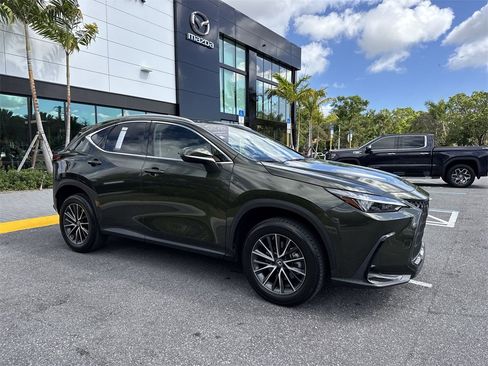 Used 2023 Lexus NX 250 FWD w/ Towing Package (2000 Lbs) image 7