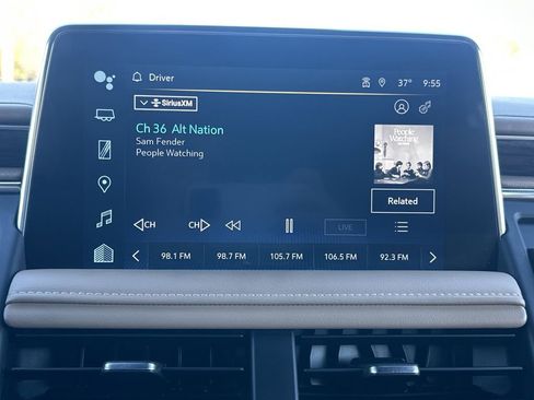 Used 2023 Chevrolet Tahoe Premier image 10